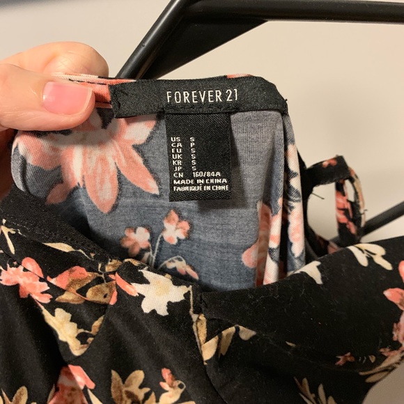 Midi dress - Picture 3 of 3